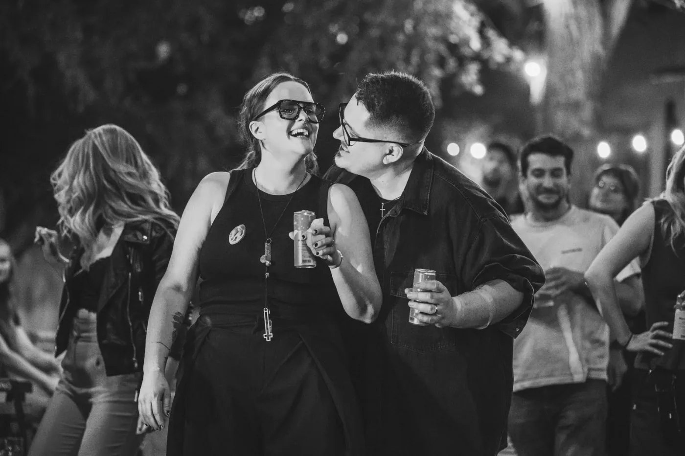 Návštěvníci Číča Art Festu tančí v co.labs_parku, foto Adelice